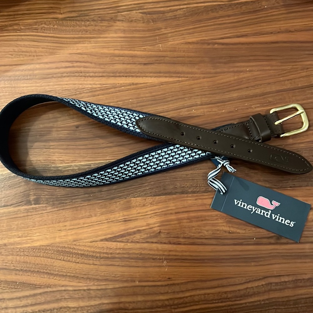Boys Size 26 Vineyard Vines Belt